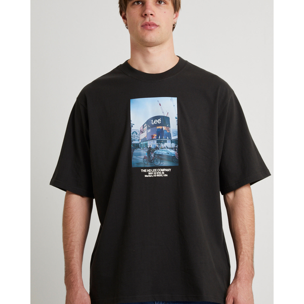 Lee - Billboards Baggy Tee