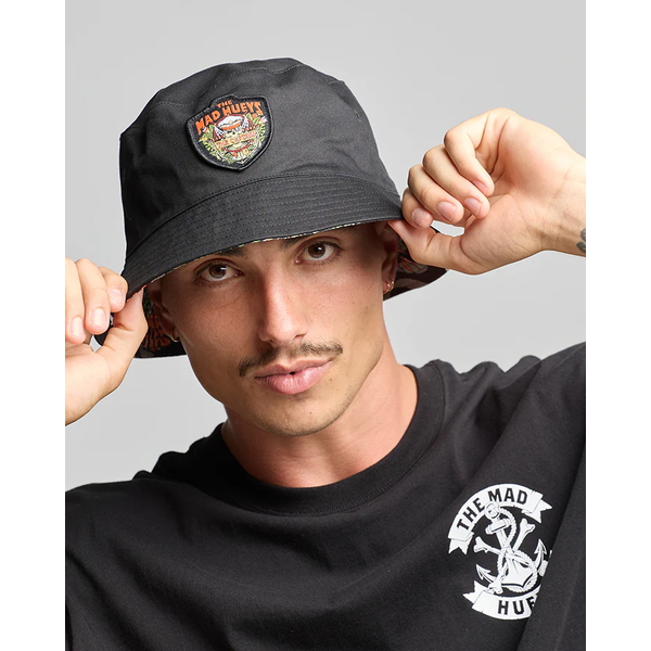 Mad Hueys - The Island Captain Revo Bucket Hat