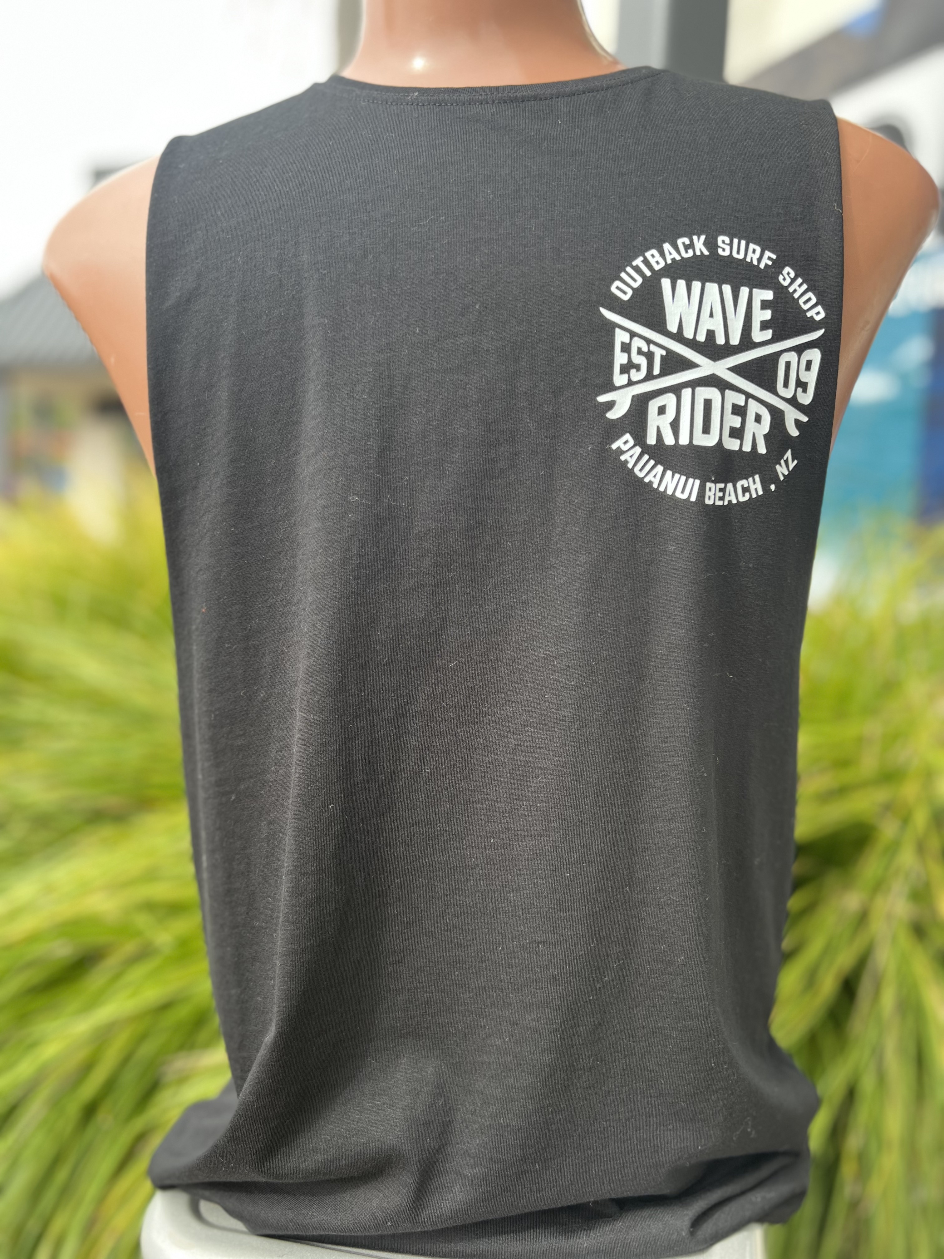 Surf style online tank tops