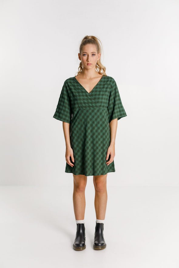 Thing Thing Crossroads Dress Green Check Womens Dresses We stock the very latest in Surf Street Clothing Footwear Wetties Surfboards Skateboards Sunglasses and accessories. Shop with us online or